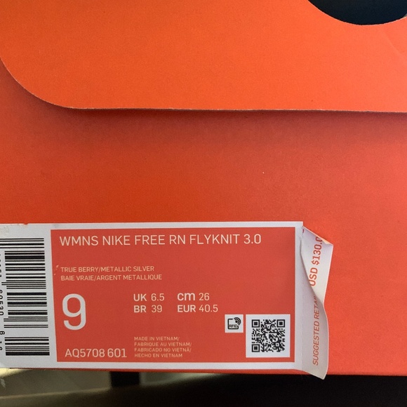 Nike Flyfit - Picture 1 of 3
